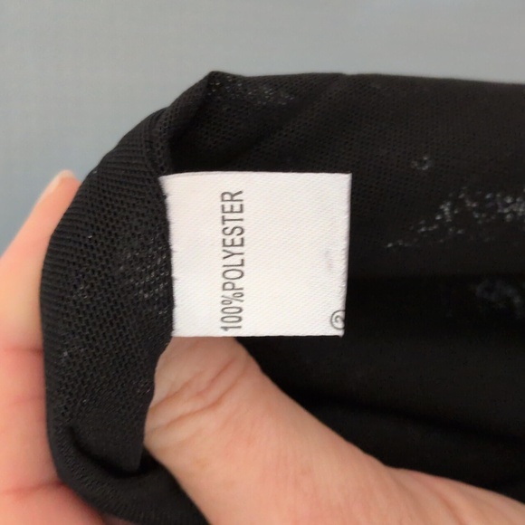 🎵 Sequined Tank Top🎵 - Picture 7 of 9